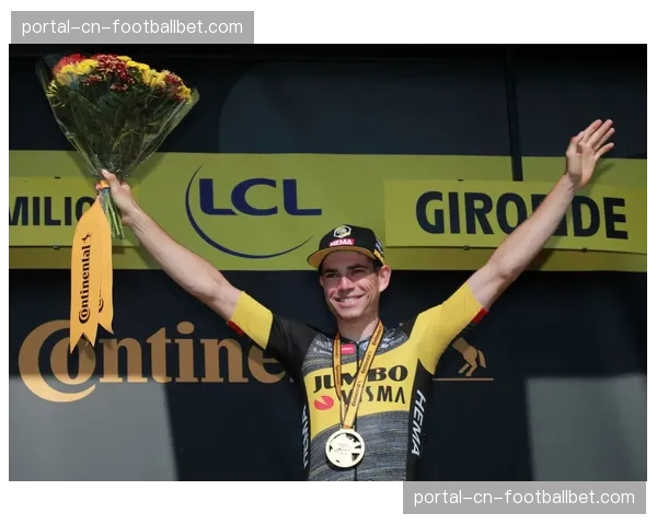 “新星观察:20岁的比利时车手劳森·克拉德克在环弗兰德斯的表现” “新星观察:20岁的比利时车手劳森·克拉德克在环弗兰德斯的表现”